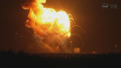 Pictures from rocket explosion in Virginia - ABC11 Raleigh-Durham