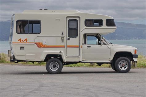 Toyota 4x4 Motorhome - amazing photo gallery, some information and ...