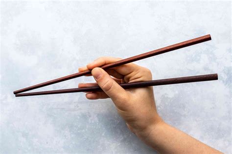 How To Use Chopsticks Properly : How To Use Chopsticks | Chopsticks, How to hold chopsticks ...