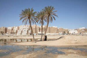 The Mud Skyscrapers Of Shibam: The Manhattan Of The Desert - The Adventures of Nicole