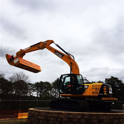 8 Tips for Visiting Diggerland USA - Been There Done That with Kids