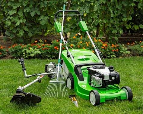 Lawn Equipment Essentials: Must-Have Tools for Maintaining a Pristine ...