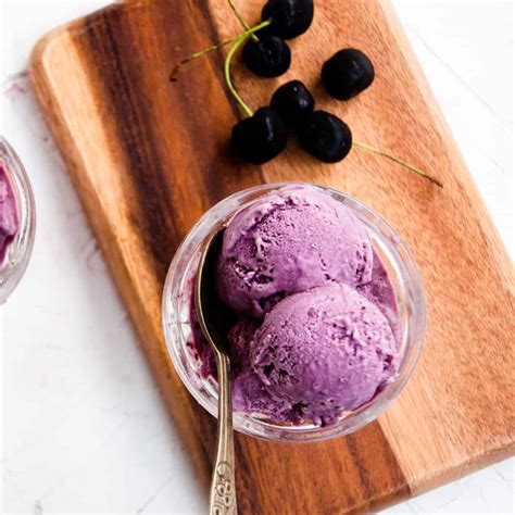 Black Cherry Ice Cream Recipe - Recipe52.com