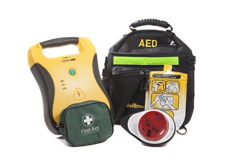 Portable AED Defibrillator Package with Reascue Ready Kit