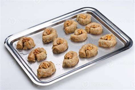 turkish baklava dessert 10956509 Stock Photo at Vecteezy