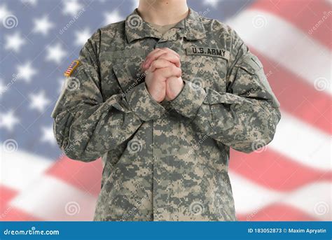 Male in US Army Soldier Uniform Praying Editorial Stock Photo - Image of soldier, officer: 183052873
