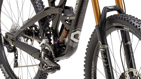 2015 Polygon Collosus T8 Bike - Reviews, Comparisons, Specs - Mountain Bikes - Vital MTB