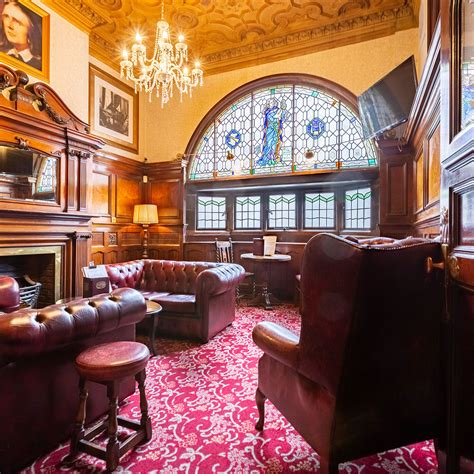 The Philharmonic Dining Rooms Hope Street | Liverpool Pub Reviews | DesignMyNight