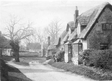 Welford on Avon. Cottages - Our Warwickshire