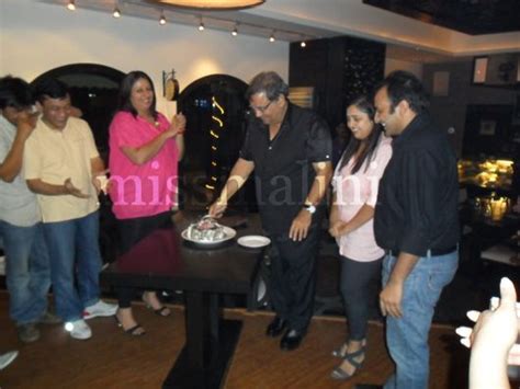 Subhash Ghai's Birthday at Fat Cat Cafe | MissMalini