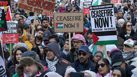 Israel-Hamas war: Tens of thousands take part in London protest for ...