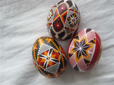 Pysanky | Easter eggs, Pysanky eggs pattern, Easter egg designs