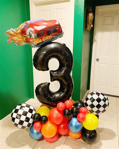 Hot Wheels Party. | Decoracion de cars fiestas, Fiesta de hot wheels ...