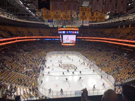 Northeastern vs Boston College. Beanpot final. : r/collegehockey