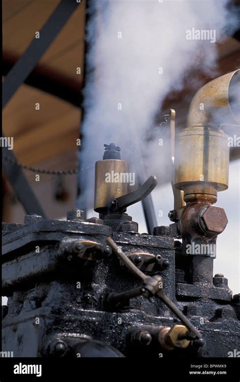 steam engine tractor Stock Photo - Alamy