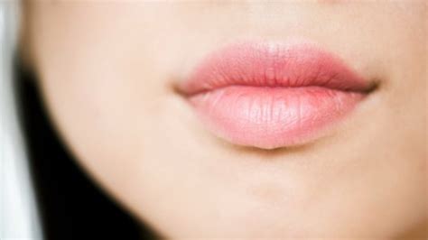 Lip Skin Cancer – Pictures, Symptoms, Signs, Treatment « CancerWORLD