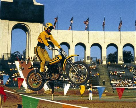 40 years of Supercross: Early riders, promoters, technology helped ...