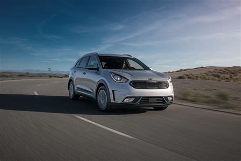 2020 Kia Niro PHEV EX Premium Review by Mark Fulmer