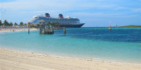 Top Reasons to Visit Castaway Cay - Disney's Private Island - Mickey ...