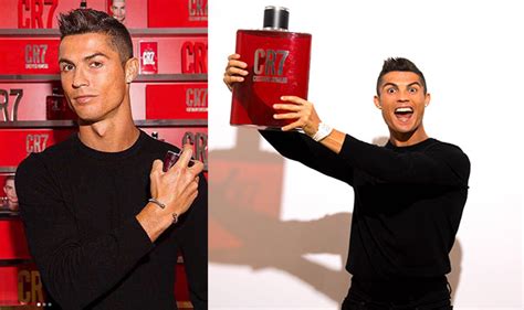 Cristiano Ronaldo launches new fragrance CR7 - Lifestyle - Emirates24|7