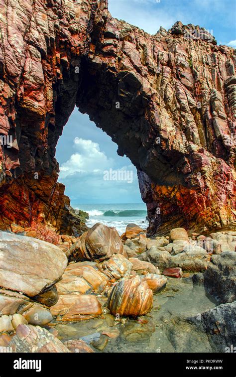 Pedra Furada (Holed Stone) at Jericoacoara beach - Ceara, Brazil Stock ...