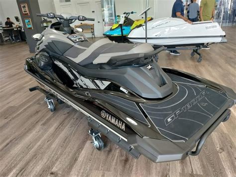 2022 Yamaha Waverunners GP1800®R SVHO® | Jet Ski of Miami & Fishermans Boat Group