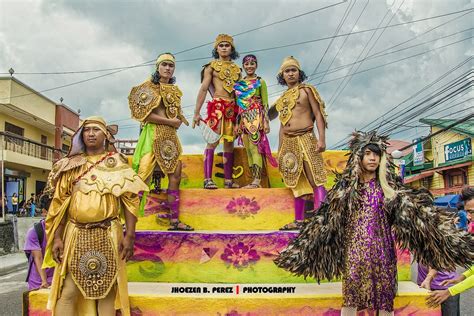 Byahero: Featured Photos | Ibalong Festival 2012 Street Presentation ...