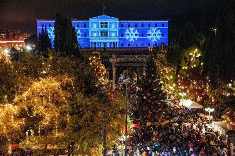 Mayor Lights Athens’ Christmas Tree at Syntagma Square | GTP Headlines