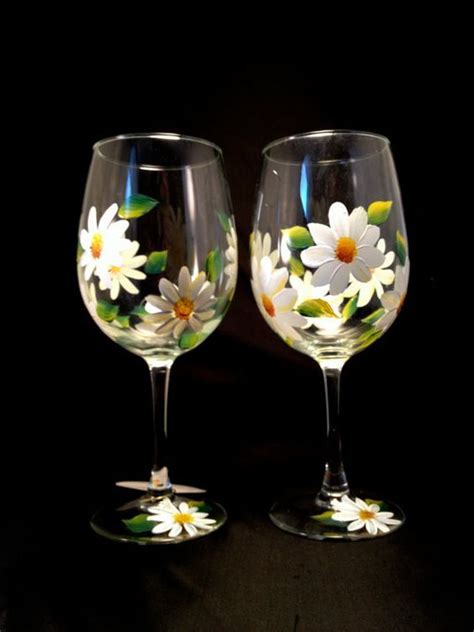 Pin by Vicky on DIY | Hand painted wine glasses, Wine glass designs, Hand painted wine glass
