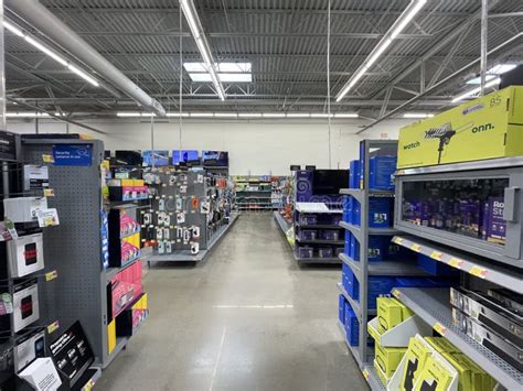 Walmart Store Interior Looking Down Electronics Aisle Editorial ...