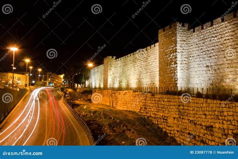 Jerusalem walls at night editorial stock photo. Image of walking - 23087778