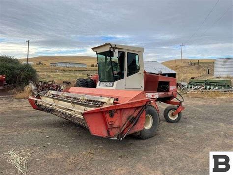 Hesston 6610 Swather - Booker Auction Company