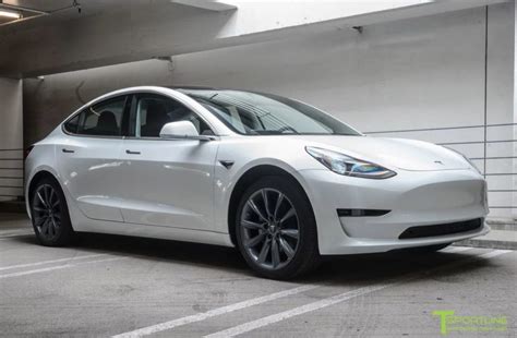 Pearl White Tesla Model 3 with metallic grey wheels – Tesla Model 3 Wiki