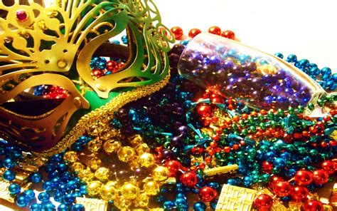 Download Mardi Gras 4K 5K 8K Backgrounds For Desktop And Mobile ...