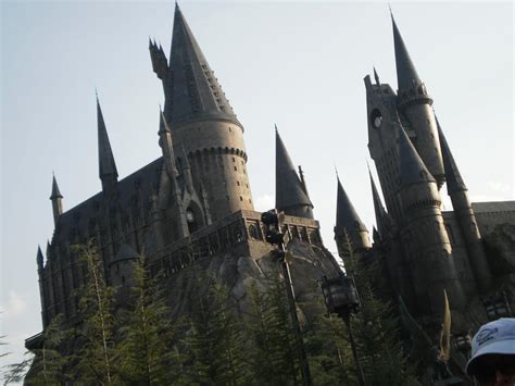 The Hogwarts in Florida... by GreatDarkNoodleKing on DeviantArt