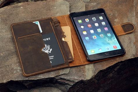 Handmade leather ipad mini 5 case with pencil holder custom | Etsy