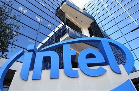 Intel Corporation (INTC) Is Losing Its Market Share | Stock Market News ...