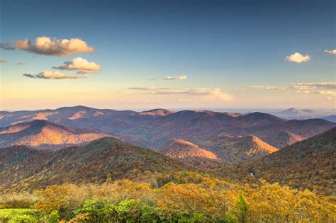 9 Day Trips From Roanoke, Virginia: Mountainous Views