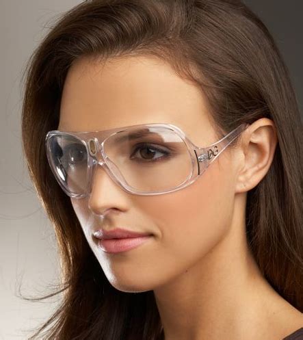 Fashion And Beauty: safety glasses can be fashionable