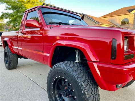 BEAUTIFUL 1989 JEEP COMANCHE 4.0L H.O 4X4 LIFTED CUSTOM RUST FREE - NO ...