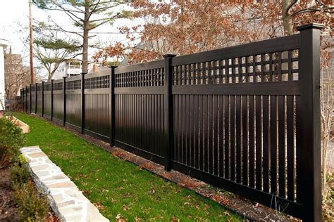 19 Wooden Fence Ideas To Match Your Modern Style