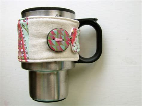 17 Stitched DIY Mug Cozy Tutorials - Shelterness