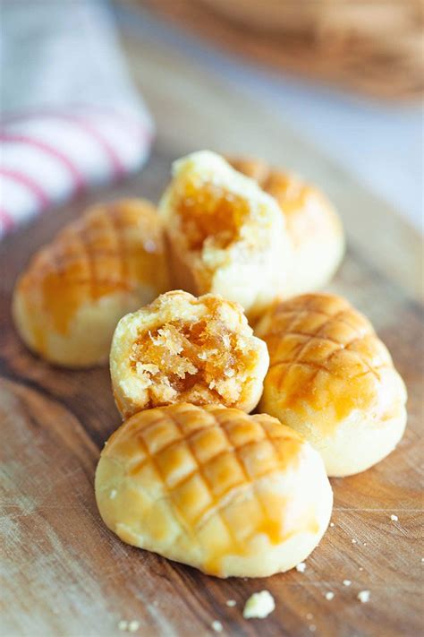 Pineapple Tarts - The Best Pineapple Tarts Recipe - Rasa Malaysia