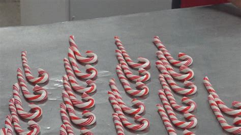 Video How to make a candy cane - ABC News