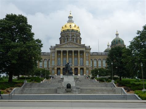 Photo: Iowa State Capitol