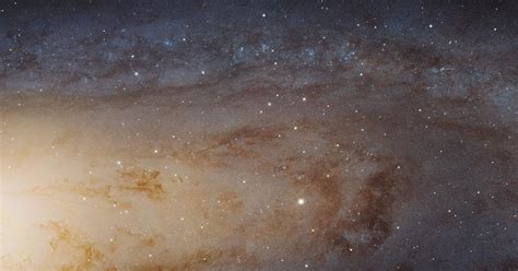 Hubble Snaps 1.5 Billion-Pixel Close-Up of Andromeda Galaxy