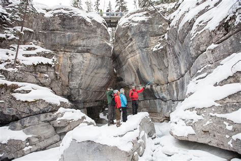 2 day winter itinerary in Jasper National Park | Tourism Jasper