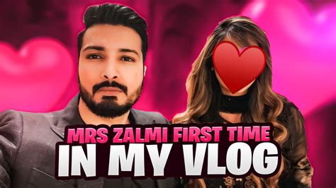 Mrs Zalmi First Time in my Vlog - YouTube