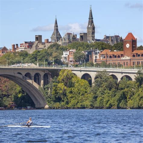 Potomac River Boat Cruise From Georgetown to Old Town | USA Today