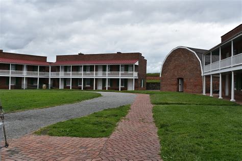 Bonds Adventures: Fort McHenry, Baltimore Harbor, Maryland